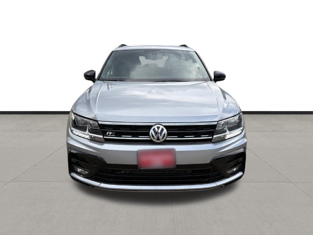 Used 2020 Volkswagen Tiguan SE R-Line FWD image 8