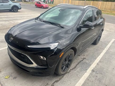 Used 2026 Buick Encore GX Sport Touring w/ Comfort Package FWD image 2