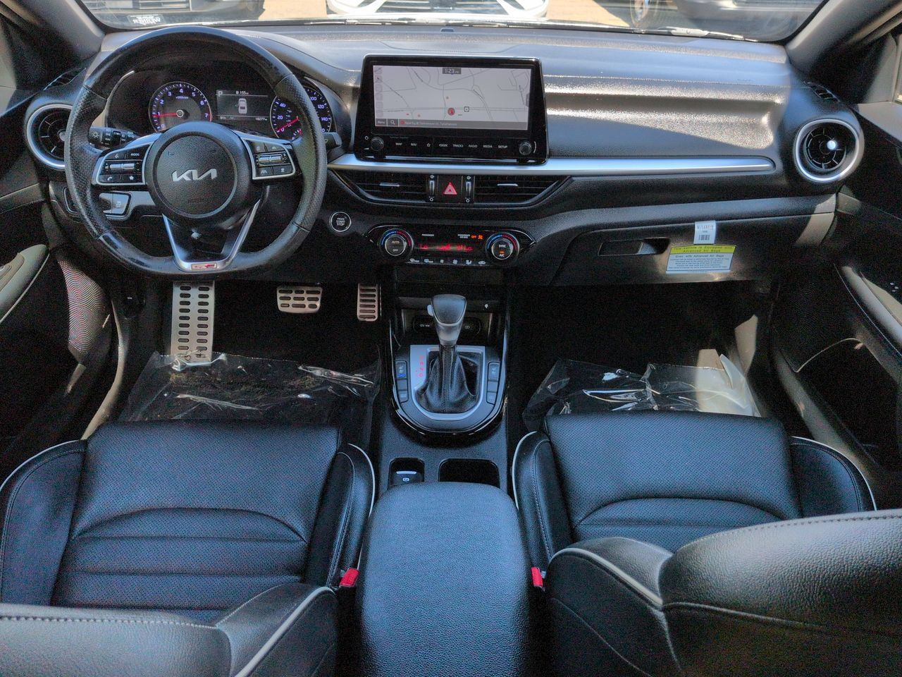 Used 2024 Kia Forte GT-Line w/ GT-Line Premium Package FWD image 14