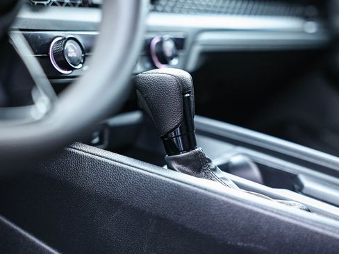 Certified 2024 Honda Accord LX image 27