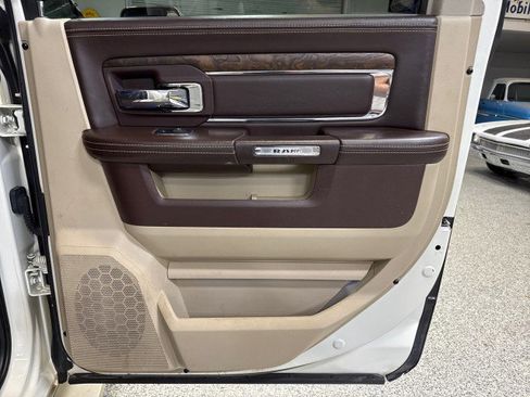 Used 2017 RAM 3500 Laramie Longhorn image 71