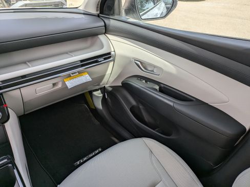 New 2026 Hyundai Tucson SEL image 17