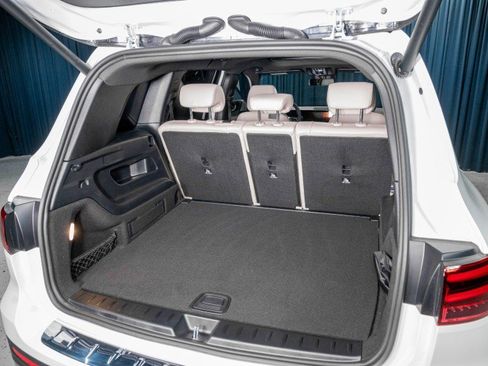 New 2026 Mercedes-Benz GLB 250 4MATIC image 6