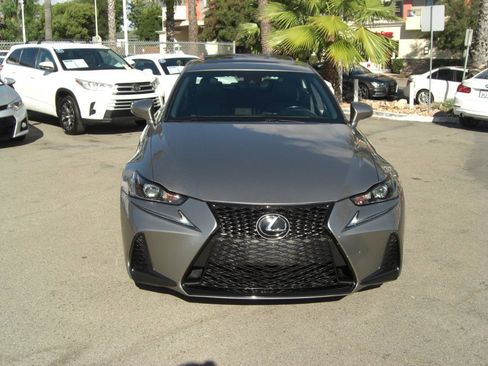 Used 2017 Lexus IS 200t F Sport w/ F Sport Package RWD image 2