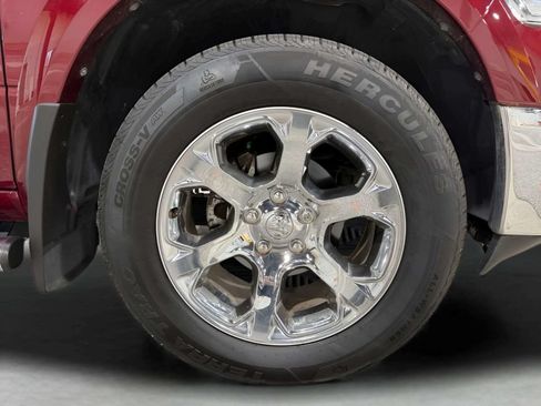 Used 2017 RAM 1500 Laramie AWD/4WD image 43