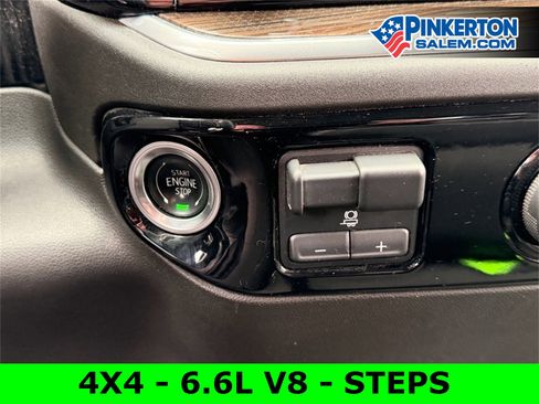 Used 2024 Chevrolet Silverado 2500 LT image 31