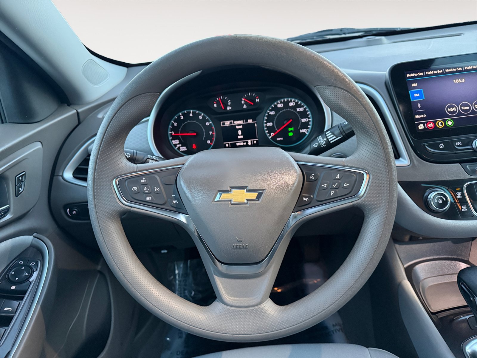 Used 2023 Chevrolet Malibu LS w/ Driver Confidence Package FWD image 12