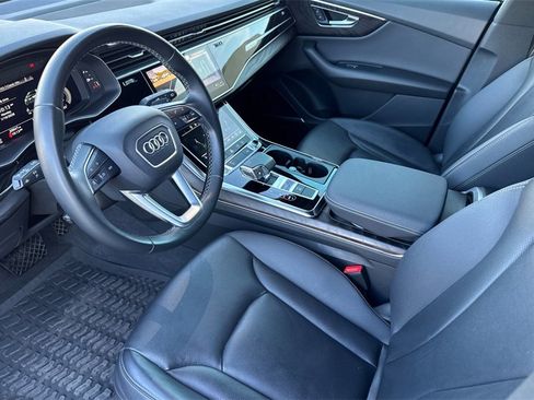 Used 2022 Audi Q8 Premium Plus image 10