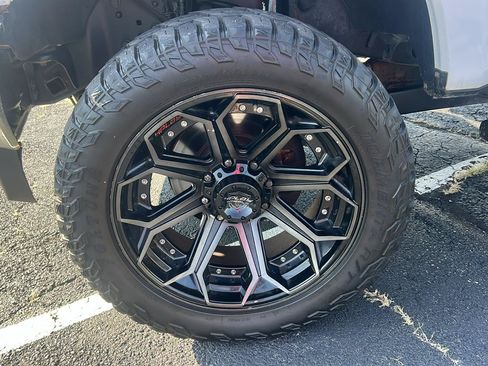 Used 2018 Ford F250 XLT w/ XLT Value Package AWD/4WD image 9