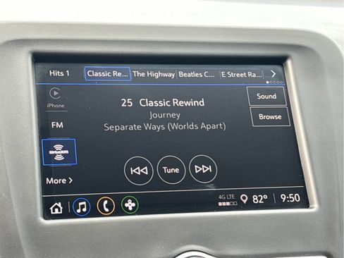 Certified 2023 Chevrolet Equinox LT AWD/4WD image 13