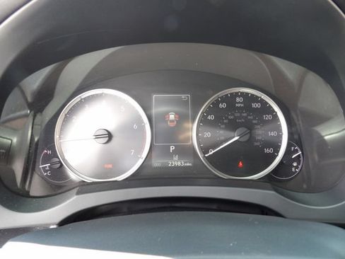 Used 2024 Lexus IS 300 F Sport RWD image 25