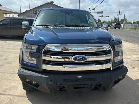 Used 2015 Ford F150 Lariat w/ Equipment Group 502A Luxury AWD/4WD image 8