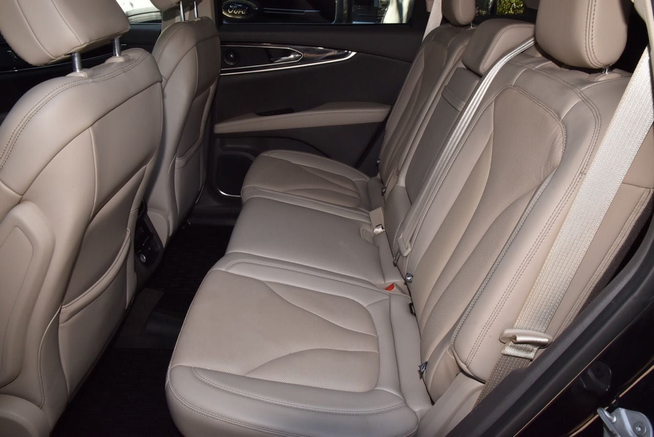 Used 2023 Lincoln Nautilus Reserve w/ Equipment Group 201A AWD/4WD image 14