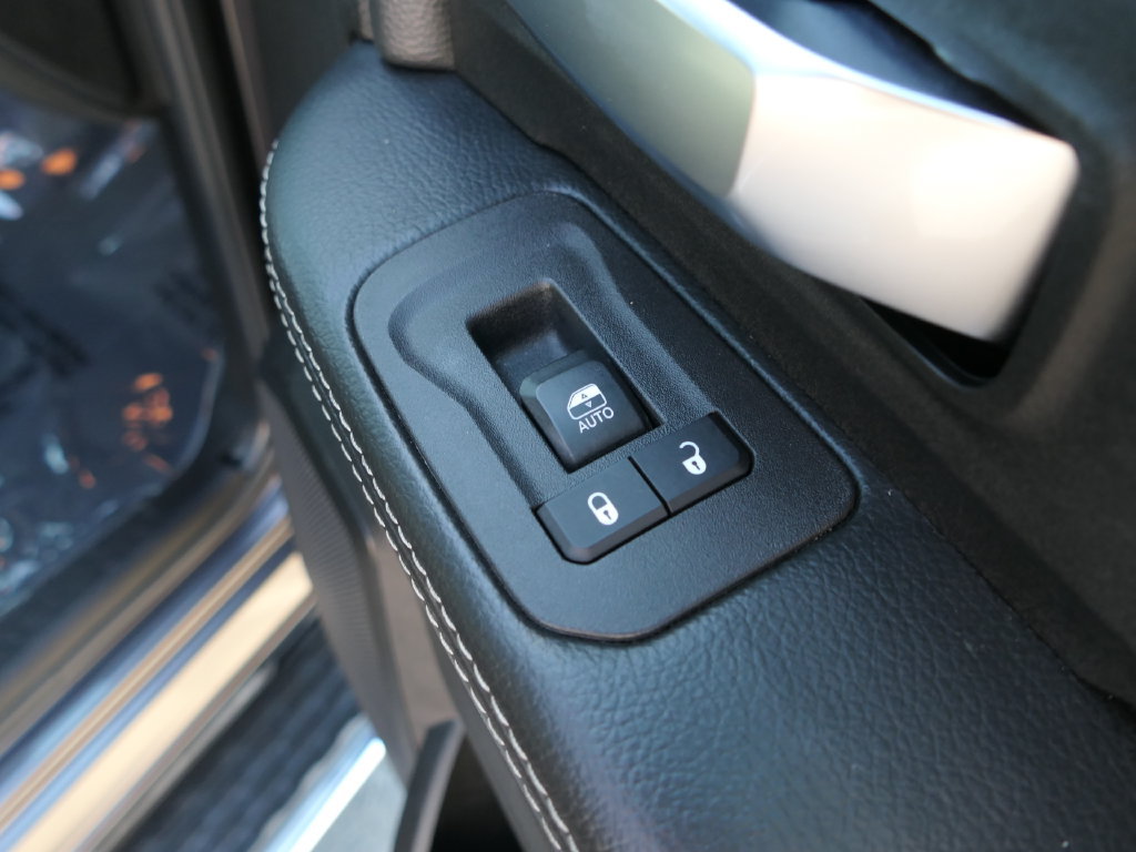 Used 2026 RAM 2500 Big Horn AWD/4WD image 27