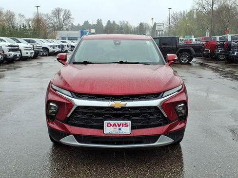 Used 2024 Chevrolet Blazer LT w/ Sound & Technology Package AWD/4WD image 9