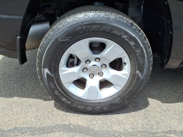 Used 2023 RAM 1500 Big Horn AWD/4WD image 10