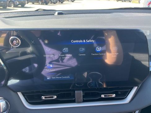 New 2026 Chevrolet Equinox LT image 26