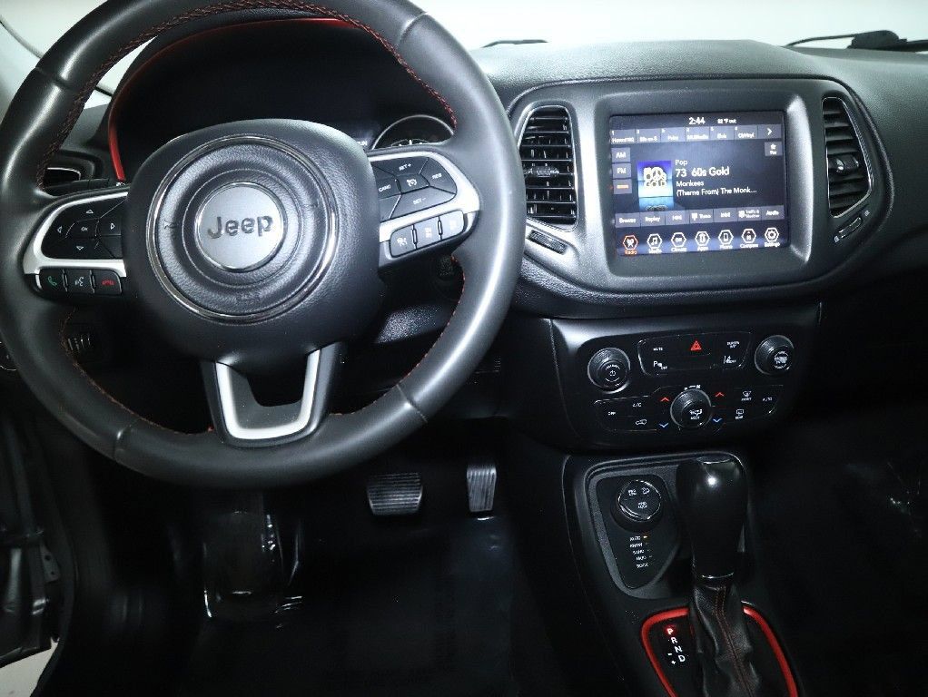 Used 2021 Jeep Compass Trailhawk AWD/4WD image 28