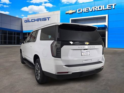 New 2026 Chevrolet Suburban LT w/ Comfort Package RWD image 6