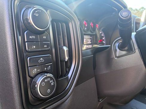 Used 2024 Chevrolet Silverado 1500 Custom Trail Boss w/ LPO, Dark Essentials Package image 24