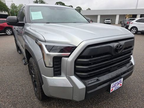 Used 2024 Toyota Tundra SR5 RWD image 2