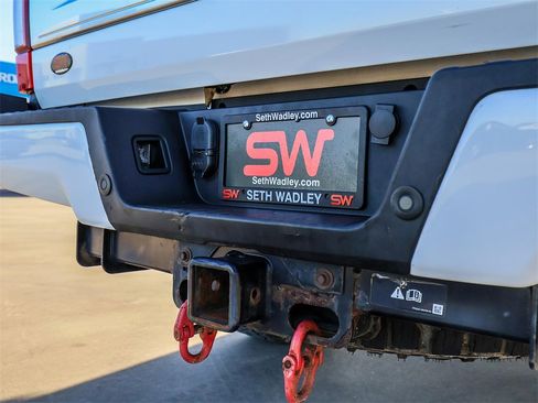 Used 2021 Ford F250 Platinum w/ Tremor Off-Road Package image 11