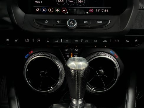 Used 2019 Chevrolet Camaro SS RWD image 21