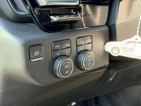 Used 2024 Chevrolet Silverado 3500 LTZ w/ LTZ Plus Package AWD/4WD image 8