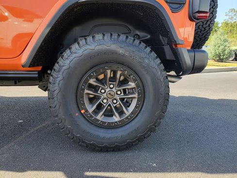 New 2025 Jeep Wrangler Unlimited Rubicon 392 image 9