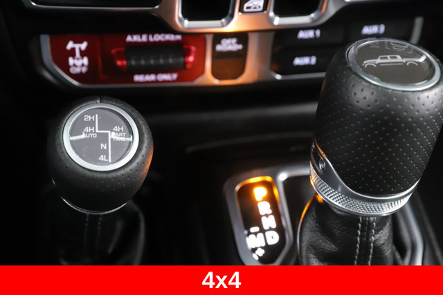 Used 2024 Jeep Gladiator Mojave AWD/4WD image 26
