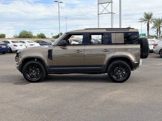 Used 2025 Land Rover Defender 110 S AWD/4WD image 31