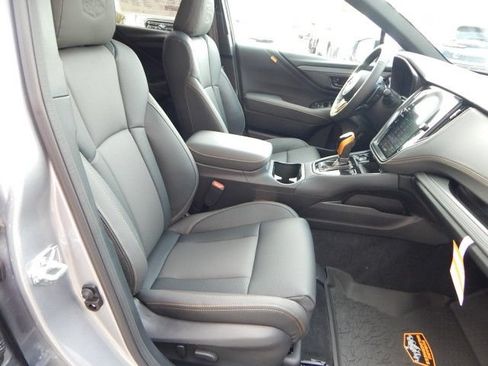 Used 2025 Subaru Outback Wilderness AWD/4WD image 19