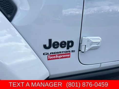 Used 2023 Jeep Gladiator Sport AWD/4WD image 10