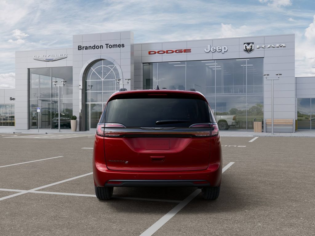 New 2026 Chrysler Pacifica Select w/ S Appearance Package FWD image 7