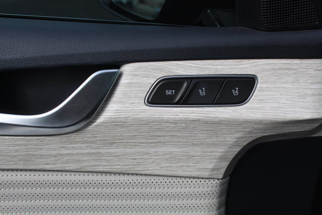 Used 2024 Hyundai Palisade Calligraphy FWD image 38