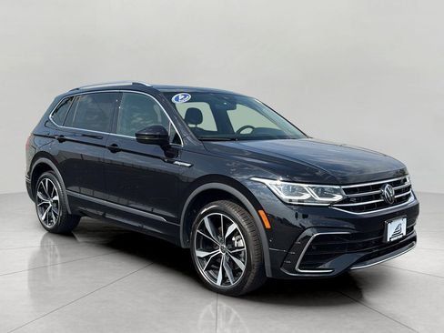 Used 2024 Volkswagen Tiguan SEL R-Line AWD/4WD image 1