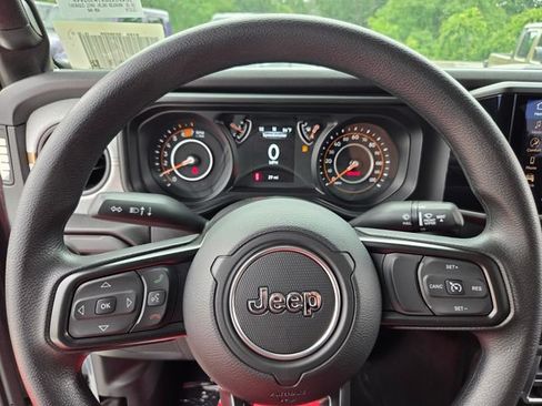 New 2026 Jeep Wrangler Unlimited Sport AWD/4WD image 21