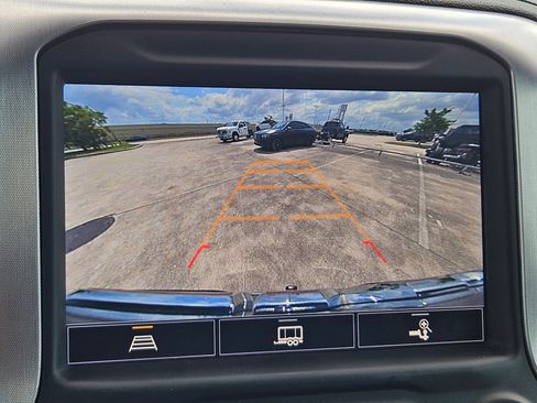 Used 2022 GMC Sierra 1500 SLT image 23