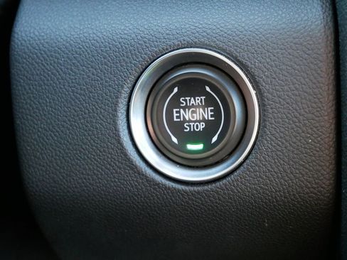 Used 2025 GMC Acadia Elevation image 26