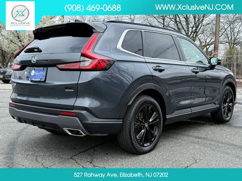 Used 2023 Honda CR-V Sport Touring image 4