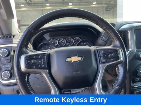 Used 2022 Chevrolet Silverado 3500 LT w/ Convenience Package AWD/4WD image 15