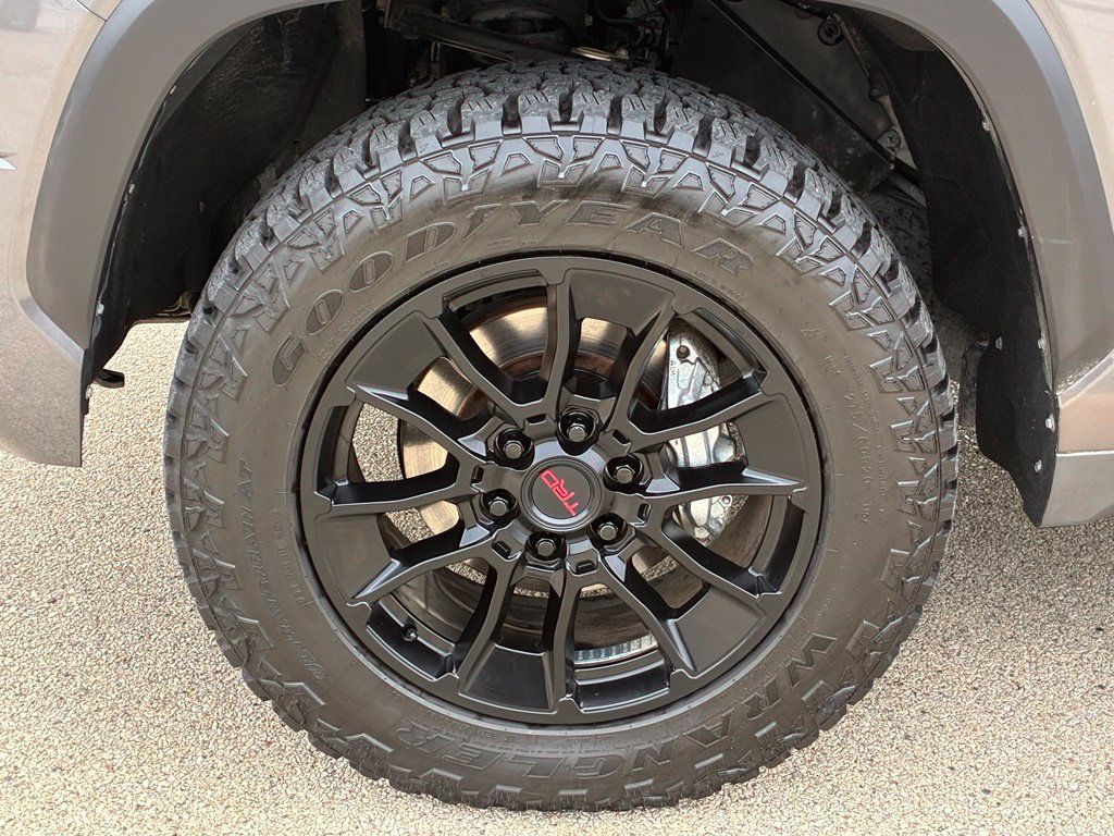 Used 2023 Toyota Tundra SR5 AWD/4WD image 14