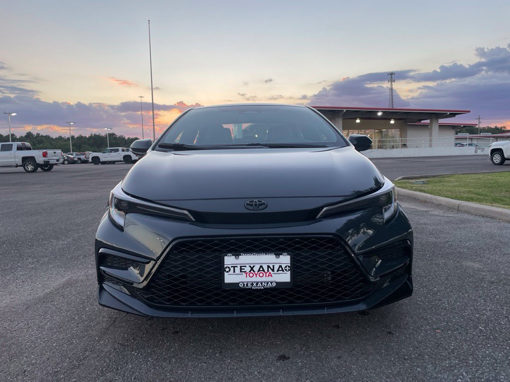 New 2027 Toyota Corolla SE FWD image 2