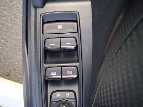 Used 2023 Subaru Impreza Premium image 14