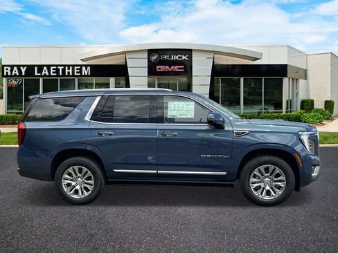 New 2026 GMC Yukon Denali w/ Sun & Power Step Package AWD/4WD image 6