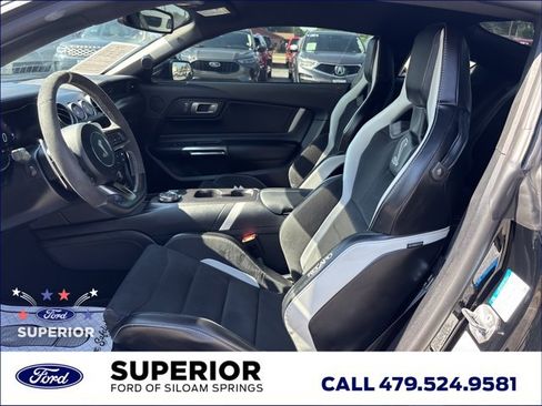 Used 2020 Ford Mustang Shelby GT500 w/ Technology Package RWD image 14