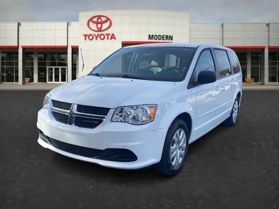 Used 2016 Dodge Grand Caravan SE w/ Quick Order Package 29E SE