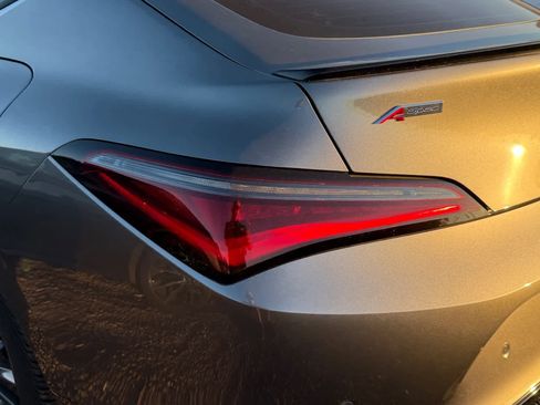 Used 2025 Acura Integra A-Spec image 10