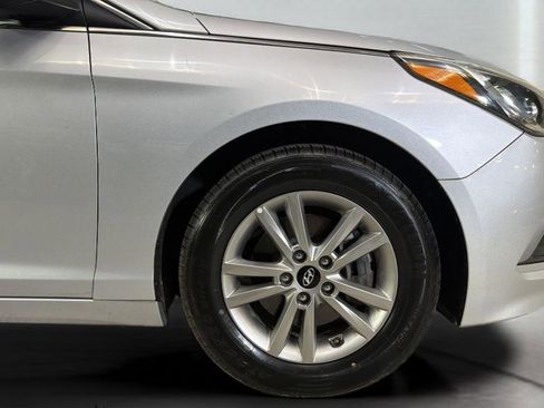 Used 2017 Hyundai Sonata SE FWD image 34