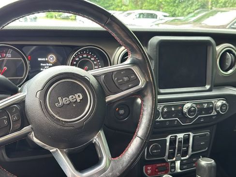 Used 2022 Jeep Gladiator Rubicon w/ LED Lighting Group AWD/4WD image 6